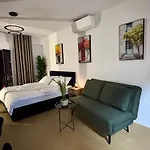 Rica 2 Apartment